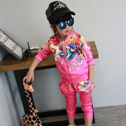 擺地?cái)傂律虣C(jī) 北京二手服裝鞋帽箱包一站式批發(fā)攻略